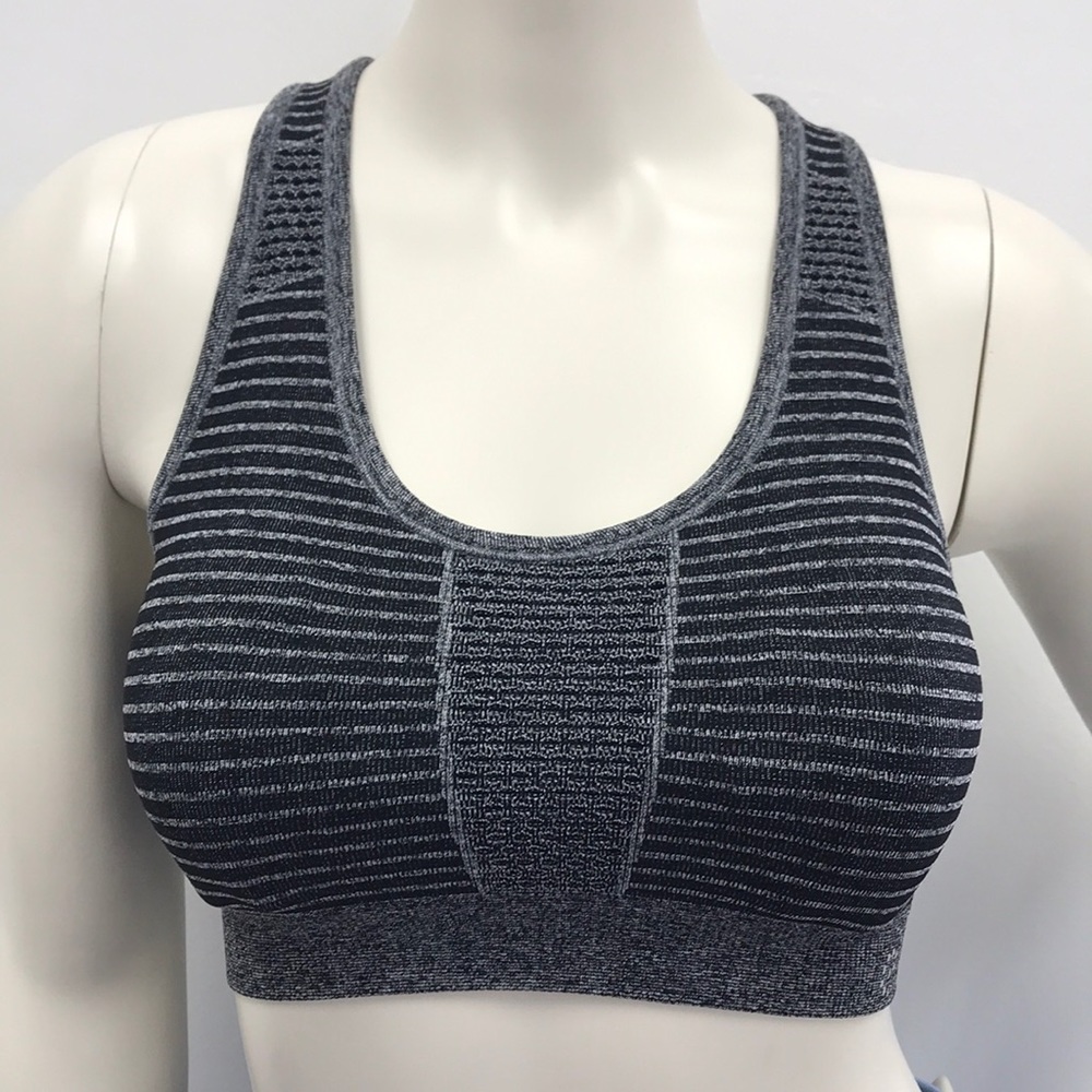 NWOT • Seamless Racerback Sport Bra